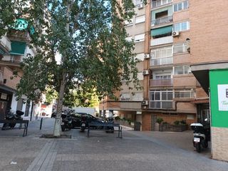 Aparcament cotxe a Calle ALBUÑOL