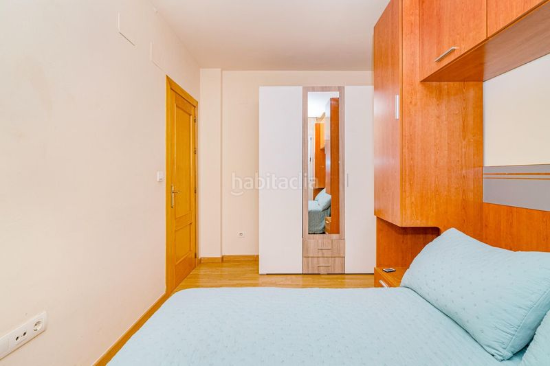 Foto 4f85bc04-c8e6-4cde-b0f8-58ab435c2d1b. Apartament a La Zubia Ciudad Zubia (La)
