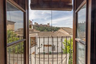Casa  Calle del aljibe de trillo. Encantadora casa de lujo en el coraz�n del albayc�n  granada