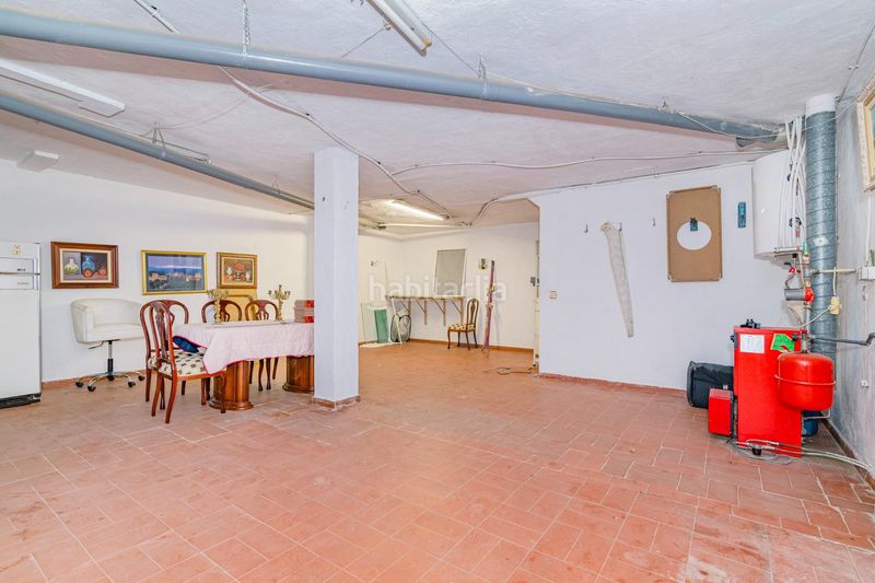 Foto 038d1d8c-fd5e-4903-9989-50cd95eeb212. Casa adossada amb calefacció aparcament a Bola de Oro Granada