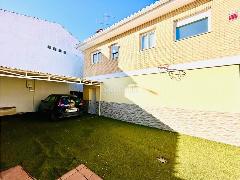 Foto 5bcbd3c9-1c28-43ea-880a-052f414cb706. Chalet espectacular chalet en Santa Fe