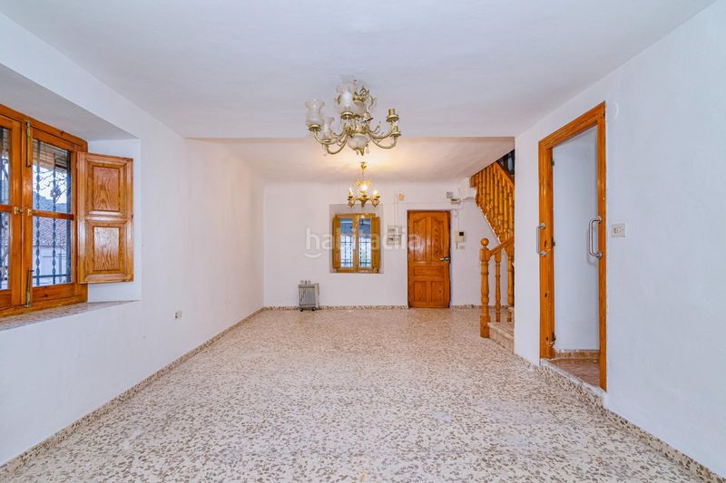 Foto e209a549-9d78-4d38-a585-f0bb30cf88ad. Casa a Monachil pueblo Monachil