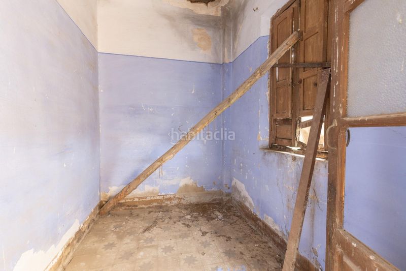 Foto 3a5b1094-248b-4dab-890d-06f2a113c1e4. Casa a Rosaleda - Juventud Granada