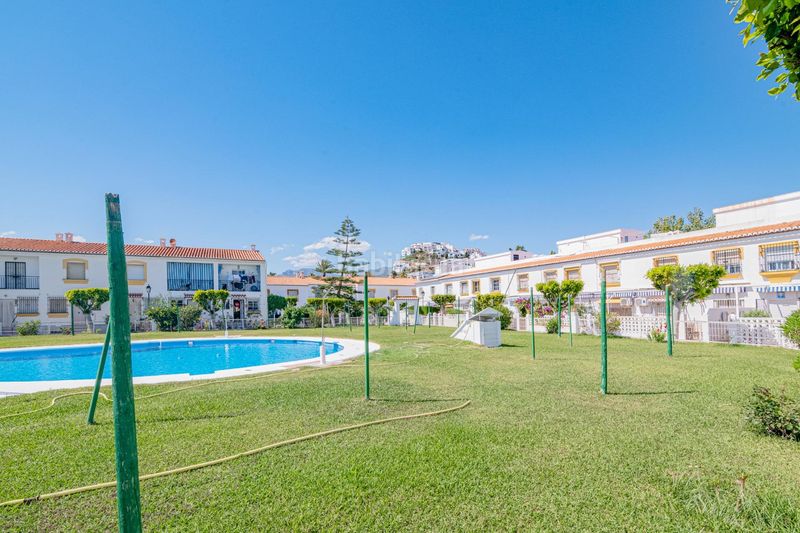 Foto bc1ab2b2-59eb-48f8-b6b3-c56791291054. Casa adossada a Salobreña costa Salobreña