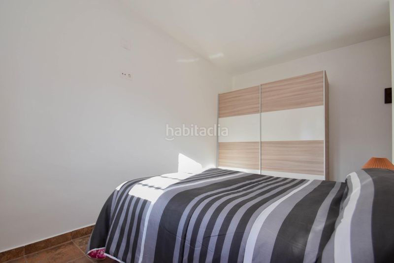 Foto 06f7b438-739b-40d1-89f4-d431398e2ea1. Casa amb aparcament a Atarfe