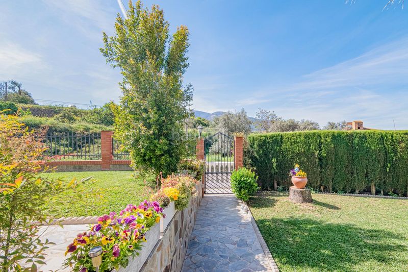 Foto b08c3014-e948-4476-8494-af93692e3b0d. Xalet amb calefacció aparcament piscina a Órgiva
