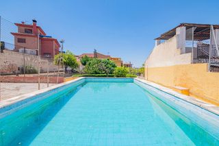 Casa  Calle hortensia 24. Chalet independiente en cajar parcela 1105 m2 piscina pista balo