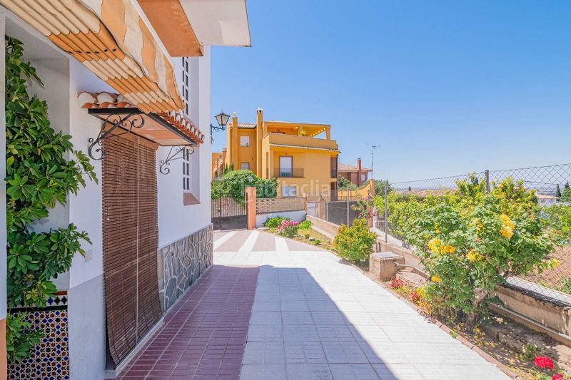 Foto 6fa05827-8123-454c-b1de-5b5e40df146b. Casa a calle hortensia 24 a Cájar