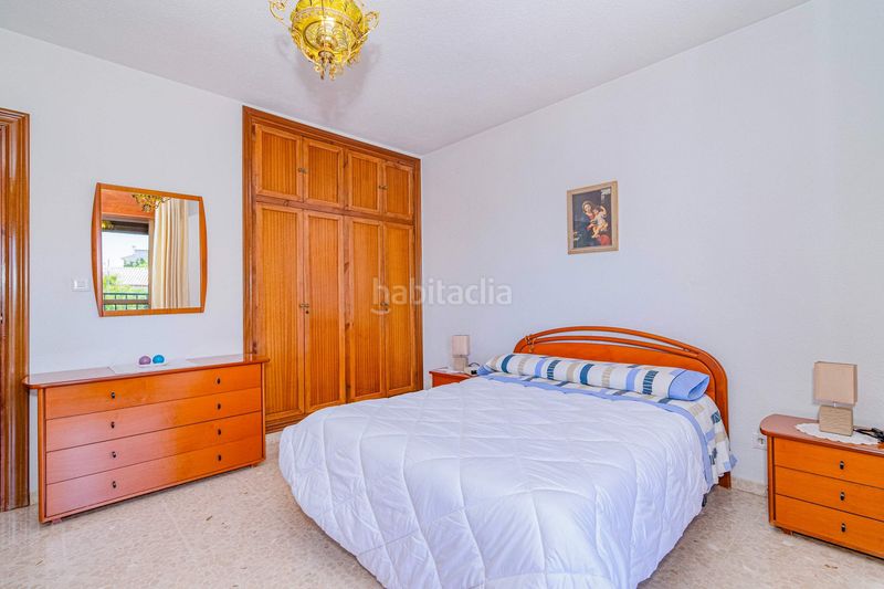 Foto cb792285-560d-4a1c-a384-9f60d87f1c0b. Casa a calle hortensia 24 a Cájar