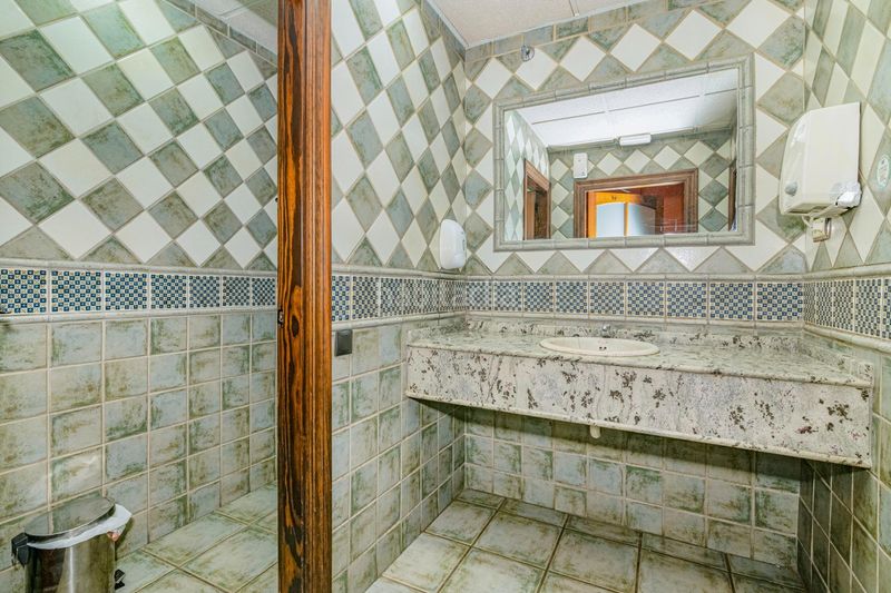 Foto 3208e3c5-81b1-4e90-b7bd-579a2b7e99cb. Local comercial a Albolote
