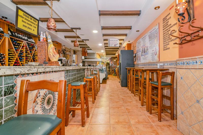 Foto bcd18938-18ae-4b0e-afd1-d46ff0067422. Local comercial a Albolote