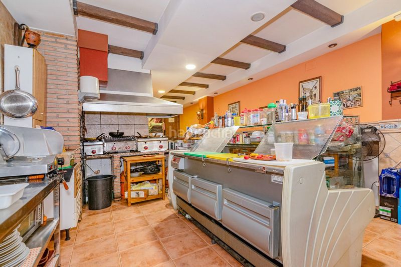 Foto e9e764eb-7a13-4438-b2b6-4bcca76b9f1a. Local comercial a Albolote