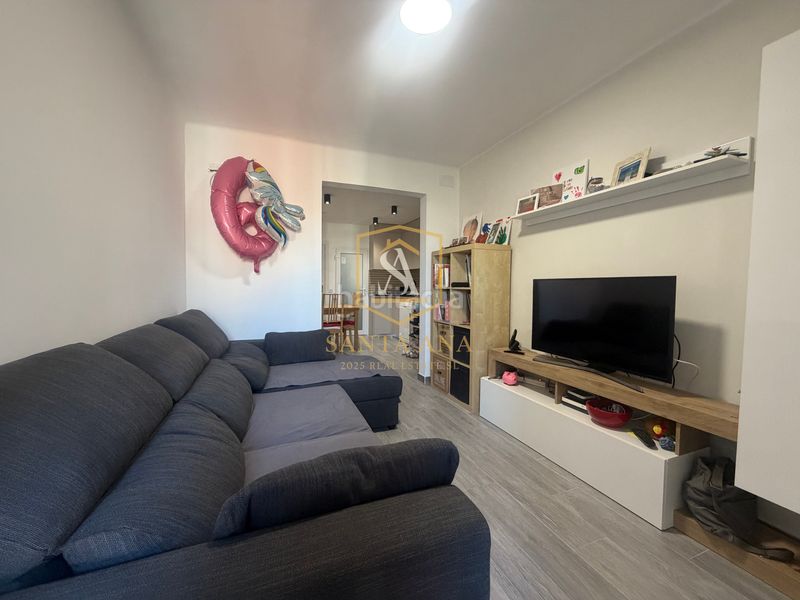 Foto 9b8d5b6c-36a9-4acd-93e0-04e3b1750fbb. Pis a Carmel Barcelona