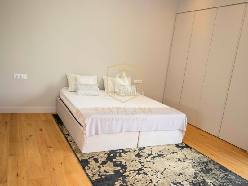 Foto 0af00b3b-ab46-4ae8-a956-df7d82631c86. Casa amb calefacció aparcament a Roca del Vallès (La)