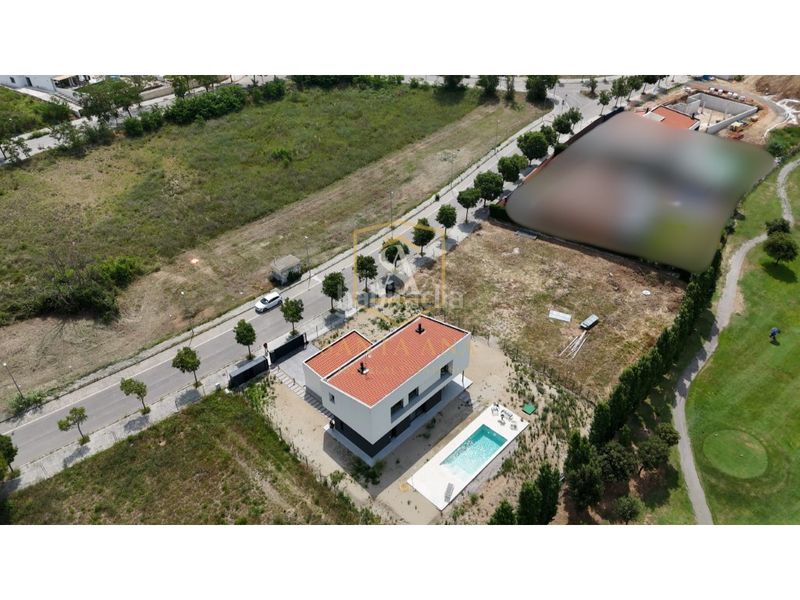 Foto 2815991a-172a-4a19-96e3-3bf01adb0186. Terreno residenziale in Roca del Vallès (La)