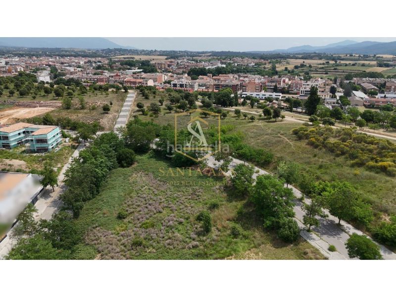 Foto 38a43b5d-e7ad-457f-abb3-9afc5816011b. Terreno residenziale in Roca del Vallès (La)