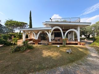 House  Calle mare de deu del remei. Espectacular propiedad en santa eulàlia de ronçana  2.529 m de p