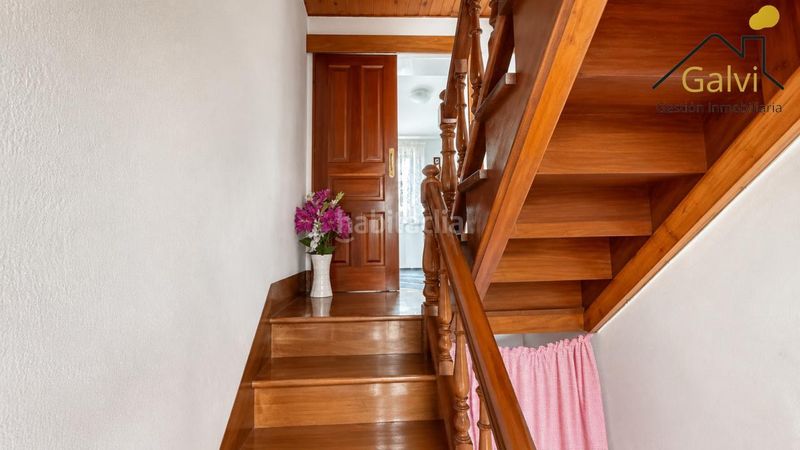Foto ea922ba7-e2f9-4c10-960c-a66f11803d65. House with parking in Ortigueira