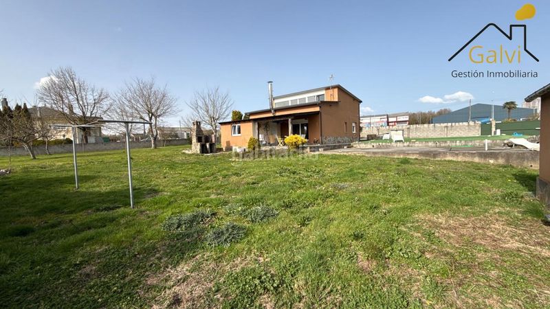 Foto 07be5f91-b8b4-43b9-8f97-fbee16f87137. Casa amb calefacció aparcament piscina a Parroquias del Oeste Lugo