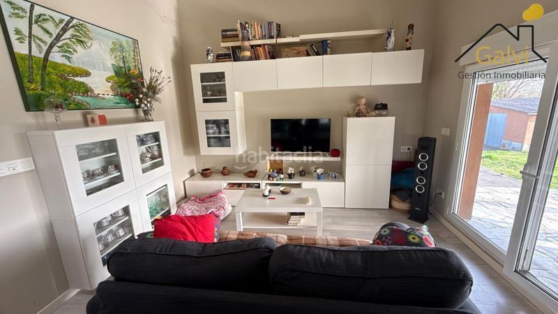Foto d598cb83-928e-4bd4-8b27-5cb64ed0f9ea. Casa amb calefacció aparcament piscina a Parroquias del Oeste Lugo