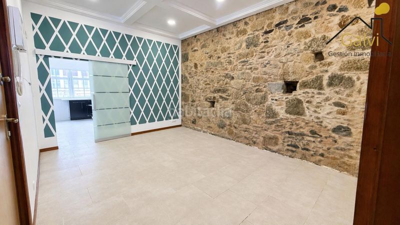 Foto 3cee4956-157a-4e62-9b02-3c1bf4deb7a4. Pis a Centro Ferrol