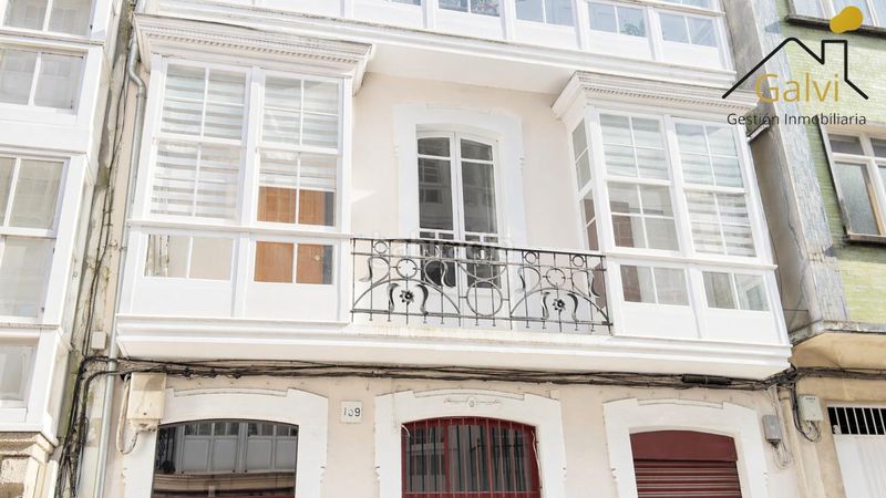 Foto e9170369-0436-4a78-9cde-6021088e7990. Pis a Centro Ferrol