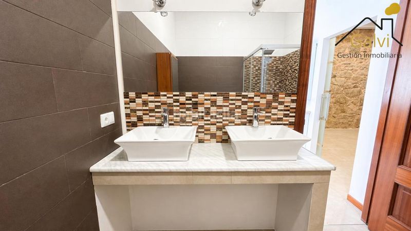 Foto f246036d-6c7c-4793-8ca1-e6fa23566da7. Pis a Centro Ferrol