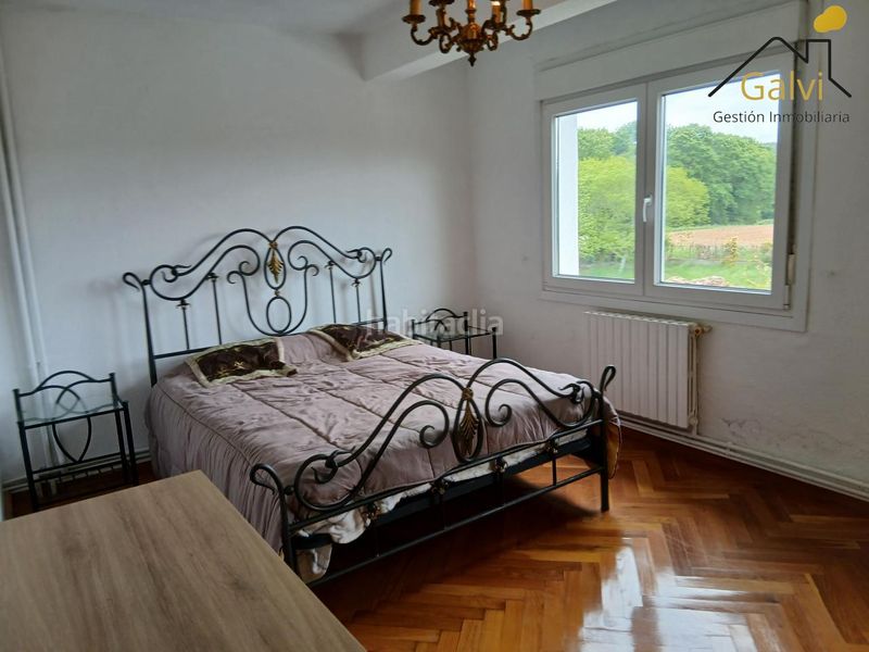 Foto e86f75d0-ff3e-46b1-b66f-f09615725565. Casa amb calefacció aparcament a Cerceda