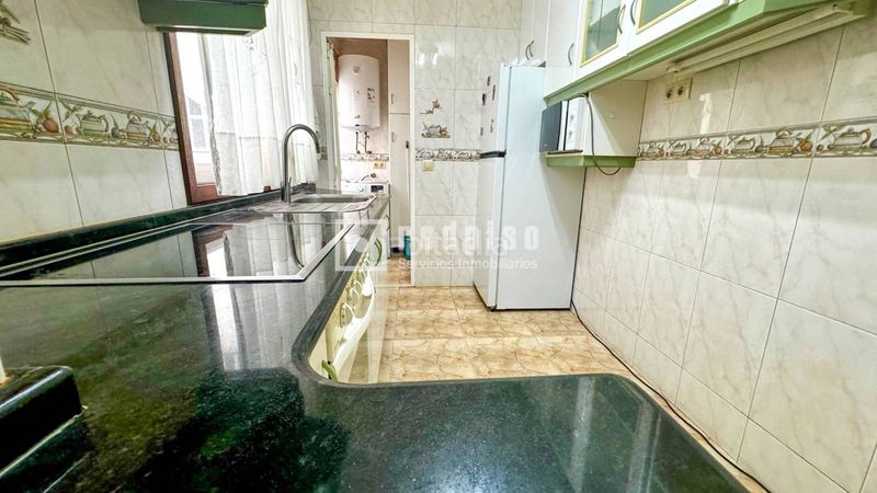 Foto d59fd6a6-6e30-482d-8e3e-2f75f2fcb75e. Flat with heating in Agra del Orzán - Ventorrillo Coruña (A)