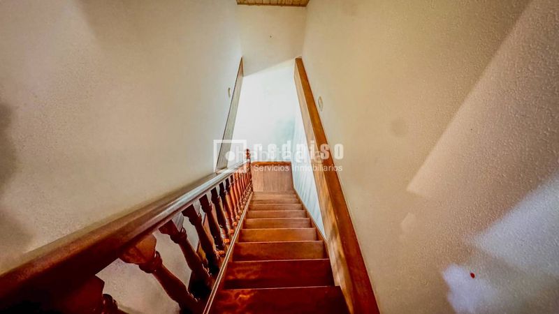 Foto ce35f188-56bc-4ba9-9ed8-9794ccdb76e8. Xalet amb aparcament a Abegondo