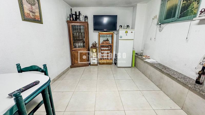 Foto d01d2abf-1089-4976-bceb-ed3526209186. Local comercial a Agra del Orzán - Ventorrillo Coruña (A)