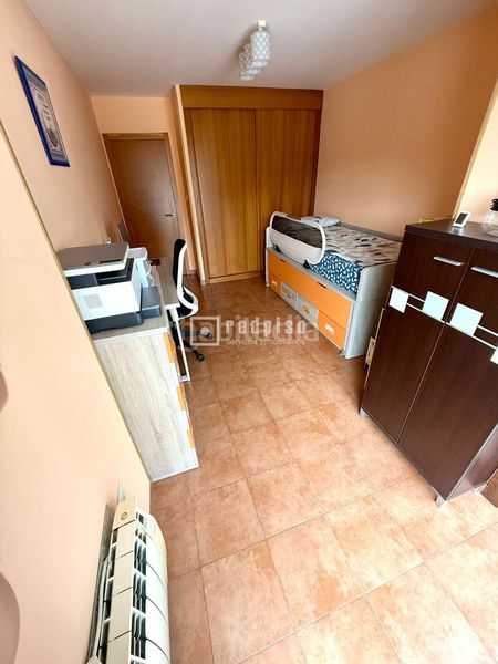 Foto 5c1b092e-5233-4e19-a642-179671ca7972. Pis a Betanzos