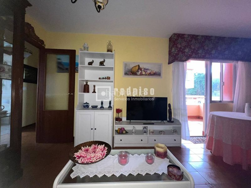 Foto 67f67d2b-d8a0-4d27-851c-e46584d5f184. Pis a Pontedeume