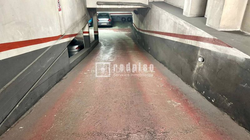 Foto 4a0a05f0-2dd9-432d-9a8f-caa6f0eb2ccc. Aparcament cotxe a Agra del Orzán - Ventorrillo Coruña (A)