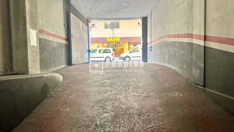 Foto 4dabc2aa-aab8-4ae2-a035-adec9141b9c4. Aparcament cotxe a Agra del Orzán - Ventorrillo Coruña (A)