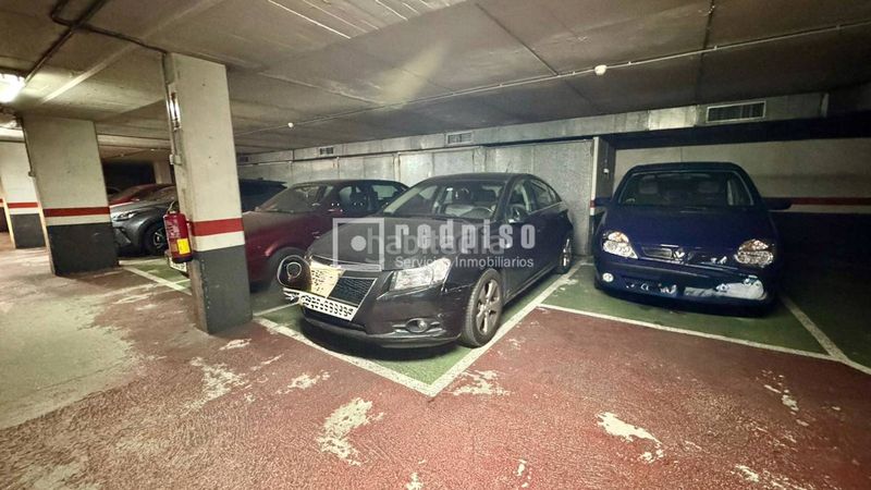 Foto e23812d7-f48d-422b-8387-494030d86685. Aparcament cotxe a Agra del Orzán - Ventorrillo Coruña (A)