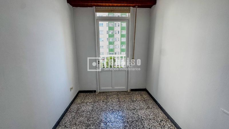 Foto c9533ced-b347-4f2d-8255-edccd54784b8. Pis a Caranza Ferrol
