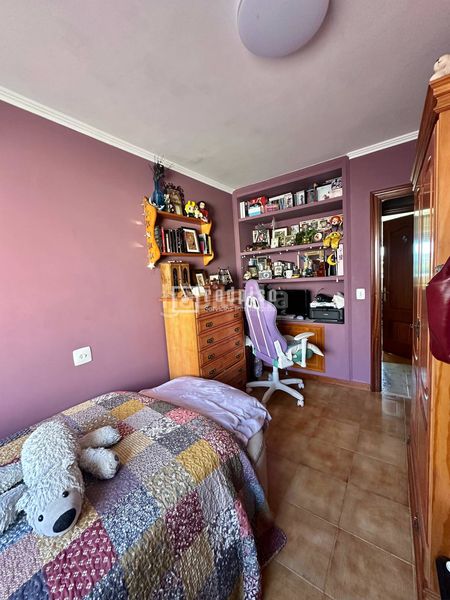 Foto 00b8d6e4-a546-4a79-ad47-45053448bd4d. Pis amb aparcament a Mugardos