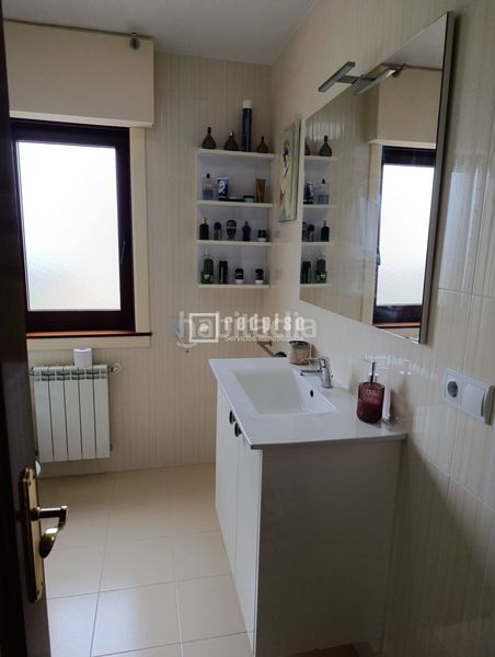 Foto 4f4afba6-b824-48fe-b294-5e9a3069d6dc. Xalet amb aparcament a Sada