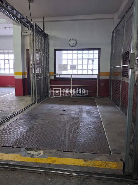 Foto 21613dda-7181-4752-8eb4-e8027cb848c5. Aparcament cotxe a Agra del Orzán - Ventorrillo Coruña (A)