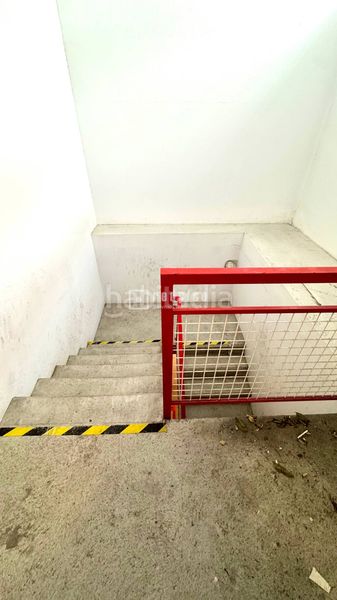 Foto 3d2d9a97-812b-4295-a348-cf8dc27443eb. Aparcament cotxe a Agra del Orzán - Ventorrillo Coruña (A)