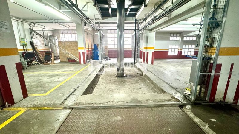 Foto 403e4653-07ef-4ed1-b963-121aed9d50f3. Aparcament cotxe a Agra del Orzán - Ventorrillo Coruña (A)