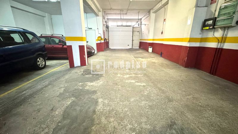 Foto 60bcefb9-9faa-47c0-9f92-f87d1953d380. Aparcament cotxe a Agra del Orzán - Ventorrillo Coruña (A)