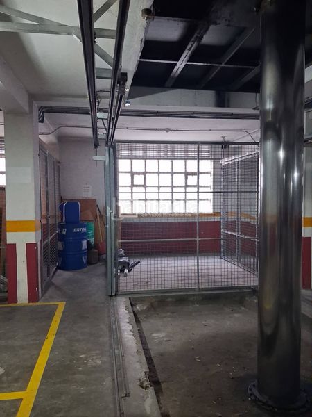 Foto 632e3e1b-3d6d-4ee4-a7a5-21c904607624. Aparcament cotxe a Agra del Orzán - Ventorrillo Coruña (A)