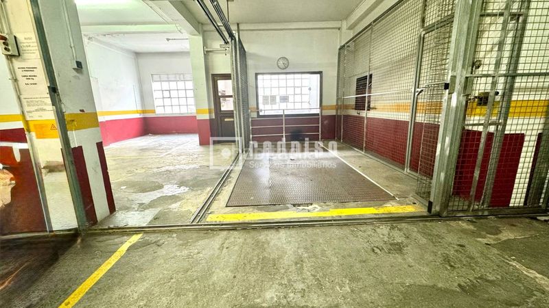 Foto 9f035c92-6182-411a-b768-95b5e69b6f8f. Aparcament cotxe a Agra del Orzán - Ventorrillo Coruña (A)