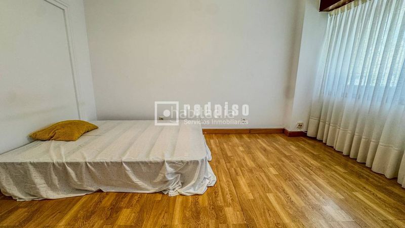 Foto b101f009-4dff-425d-a7d9-db589259bef2. Pis a Agra del Orzán - Ventorrillo Coruña (A)