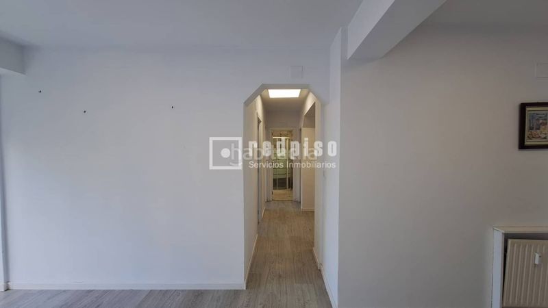 Foto a615d5fa-06eb-4fca-83fc-8a90a3d0612c. Rent flat in Caranza Ferrol