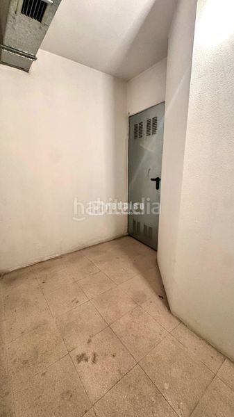 Foto 08f35b26-5c38-454f-a861-f757e75f1f18. Pis amb calefacció aparcament a Agra del Orzán - Ventorrillo Coruña (A)