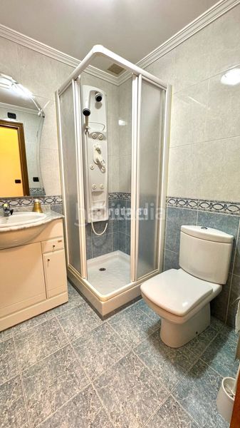Foto 3b3c3b9c-5395-4769-93b8-75d75360d7b2. Pis amb calefacció aparcament a Agra del Orzán - Ventorrillo Coruña (A)