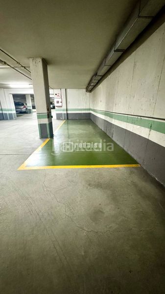 Foto 553425c2-d202-49ff-a7a9-b826521e5a6a. Pis amb calefacció aparcament a Agra del Orzán - Ventorrillo Coruña (A)
